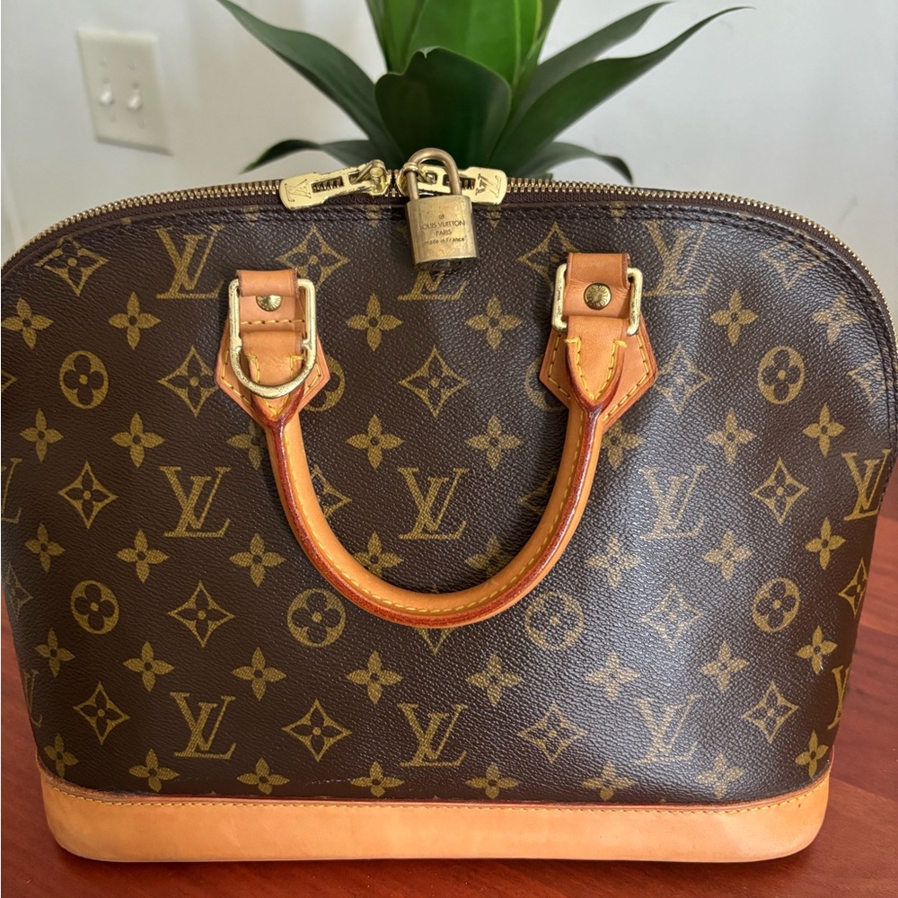 ALMA PM ABSOLUTELY BEAUTIFUL 😍
